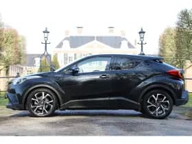 Toyota C-HR thumbnail 2