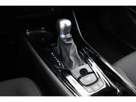 Toyota C-HR thumbnail 25