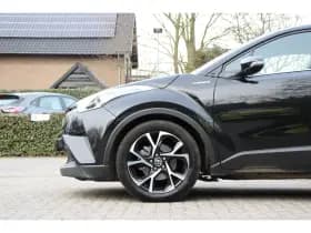 Toyota C-HR thumbnail 29
