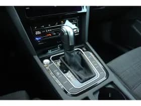 Volkswagen Passat thumbnail 13