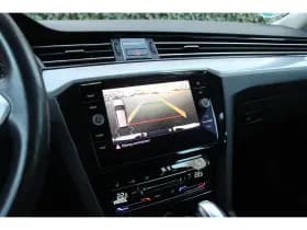 Volkswagen Passat thumbnail 24