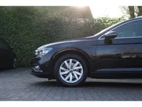 Volkswagen Passat thumbnail 28