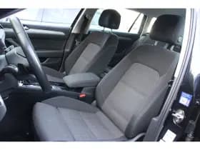 Volkswagen Passat thumbnail 8