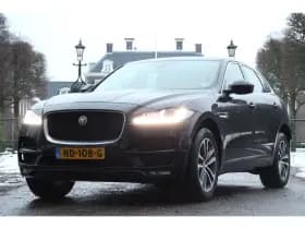 Jaguar F-Pace thumbnail 1