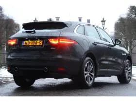 Jaguar F-Pace thumbnail 3