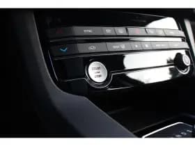 Jaguar F-Pace thumbnail 23