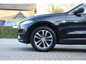 Jaguar F-Pace thumbnail 33