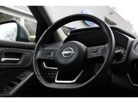 Nissan Qashqai thumbnail 4