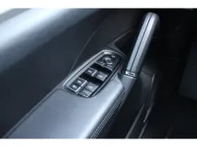 Porsche Cayenne thumbnail 18