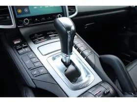 Porsche Cayenne thumbnail 27