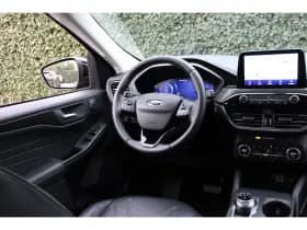 Ford Kuga thumbnail 11