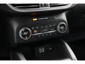 Ford Kuga thumbnail 25