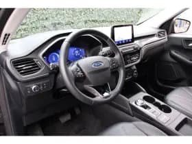 Ford Kuga thumbnail 4