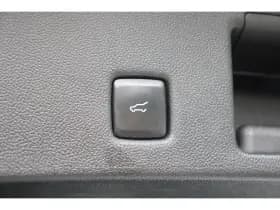 Ford Kuga thumbnail 12