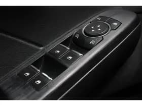 Ford Kuga thumbnail 24
