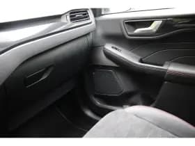 Ford Kuga thumbnail 34