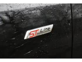 Ford Focus thumbnail 33