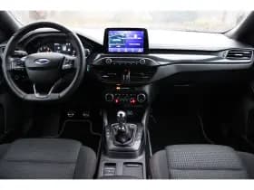 Ford Focus thumbnail 5
