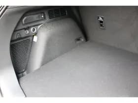 Ford Kuga thumbnail 46