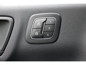Ford Kuga thumbnail 9