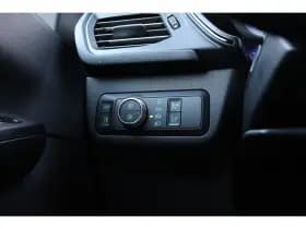 Ford Kuga thumbnail 18