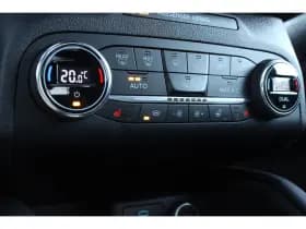 Ford Kuga thumbnail 27