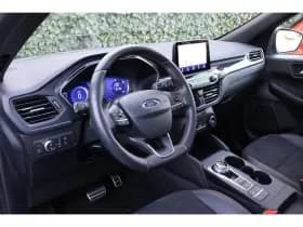 Ford Kuga thumbnail 4