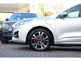 Ford Kuga thumbnail 34