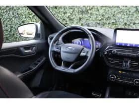 Ford Kuga thumbnail 10