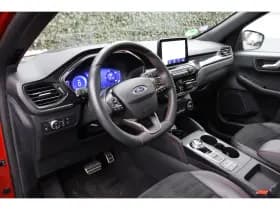 Ford Kuga thumbnail 4
