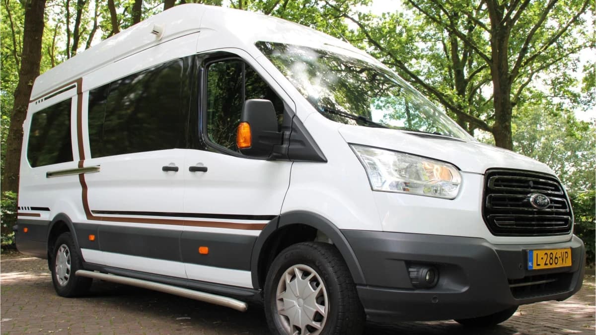 Ford Transit — foto 1