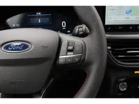 Ford Kuga thumbnail 13