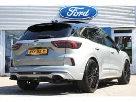 Ford Kuga thumbnail 3