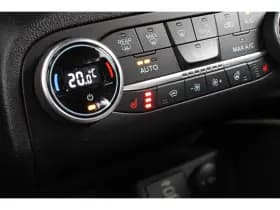 Ford Focus thumbnail 18