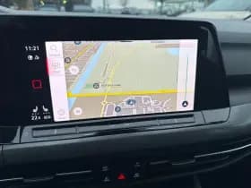 Volkswagen Golf thumbnail 12
