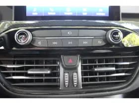 Ford Kuga thumbnail 30