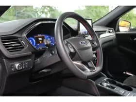 Ford Kuga thumbnail 4