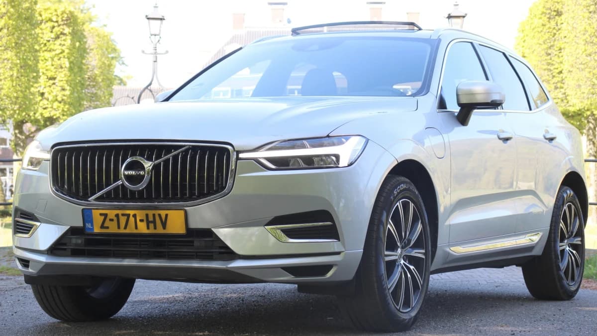 Volvo XC60 — foto 1