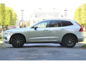Volvo XC60 thumbnail 2
