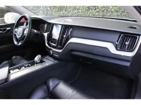 Volvo XC60 thumbnail 6