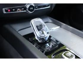 Volvo XC60 thumbnail 8