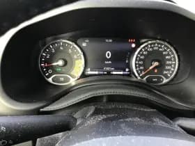 Jeep Renegade thumbnail 11