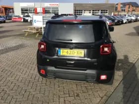 Jeep Renegade thumbnail 9