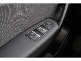 Renault Captur thumbnail 16