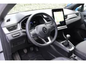 Renault Captur thumbnail 4