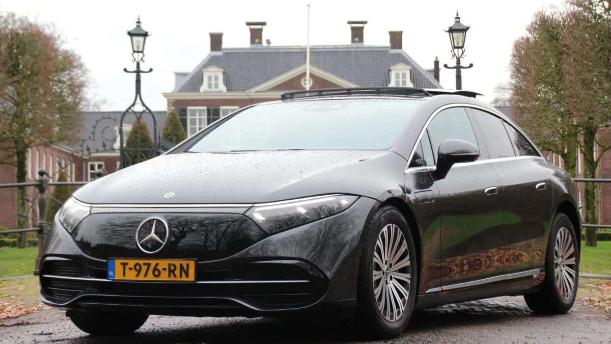 Mercedes-Benz EQS — foto 1