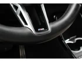 BMW iX1 thumbnail 11