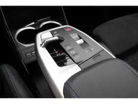 BMW iX1 thumbnail 24