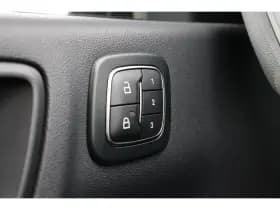 Ford Kuga thumbnail 10