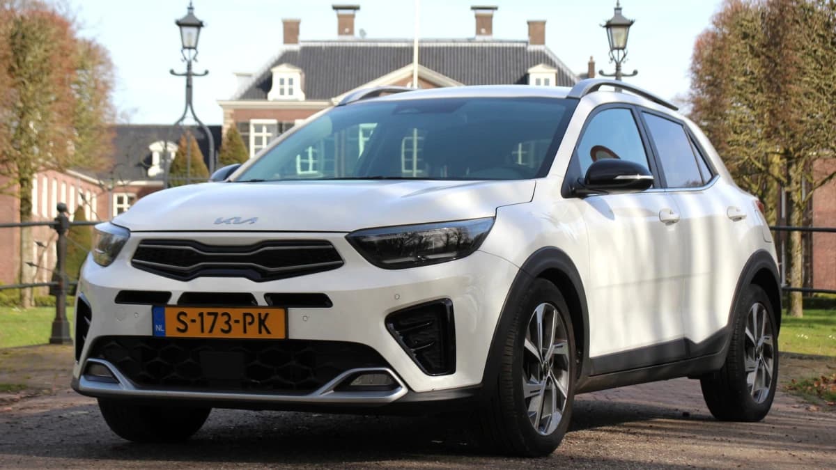 Kia Stonic — foto 1